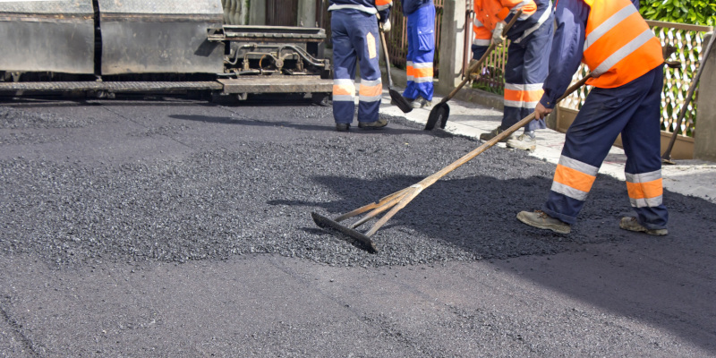 4 Qualities of a Professional Paving Contractor